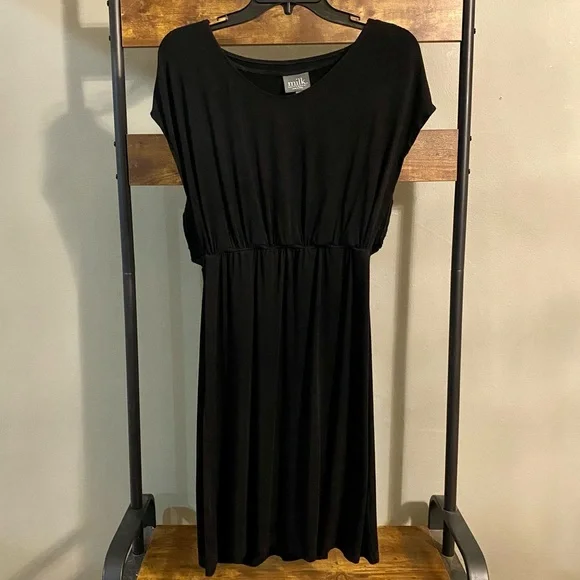 Milk Dresses | Milk Black A Line Nursing Dress M | Color: Black | Size: mm | Fenderbrenda's Closet Milk Dresses | Milk Black A Line Nursing Dress M | Color: Black | Size: mm | Fenderbrenda's Closet